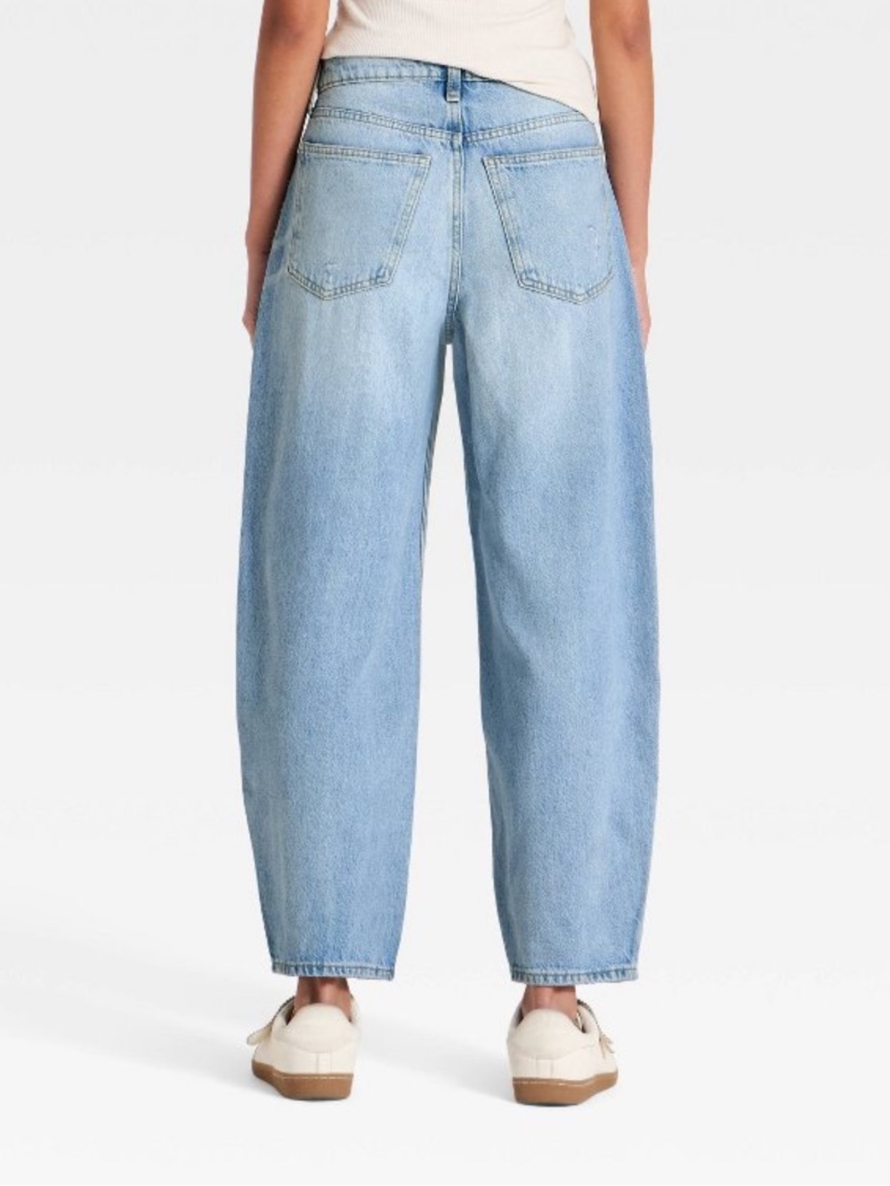 universal thread high-rise easy barrel jeans - Picture 2 of 3